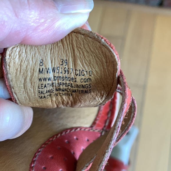 Born hand crafted footwear sandals size 8 copper red - Picture 5 of 6